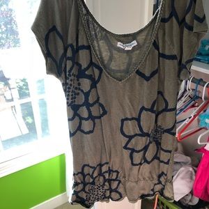 american eagle green and blue flower print shirt